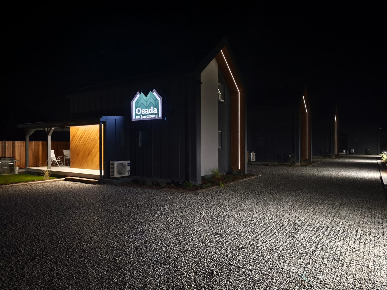 luksusowy wypoczynek osada na jaworowej